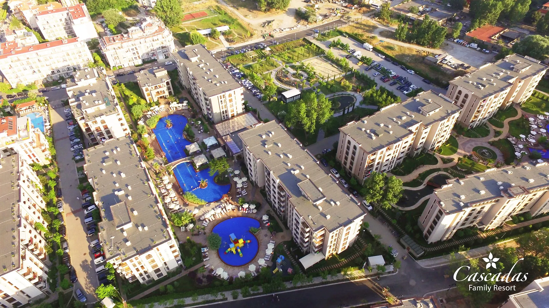 Cascadas Family Resort Sunny Beach 4*,
